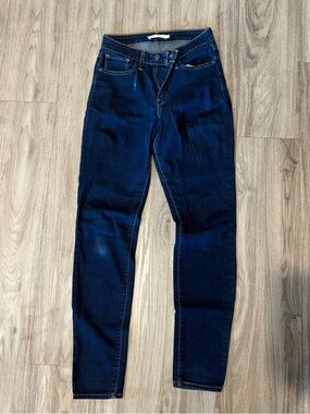 Levi’s 721 Dark Blue Stretch Skinny Jeans